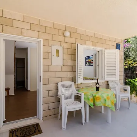 Jasenka Tatil Evi Trstenik (Dubrovnik-Neretva)